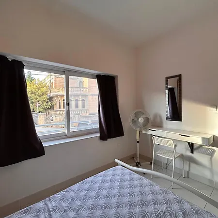 Apartment Claureece Court Mgarr *