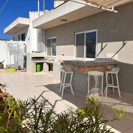 Claureece Court Mgarr * L-Imgarr