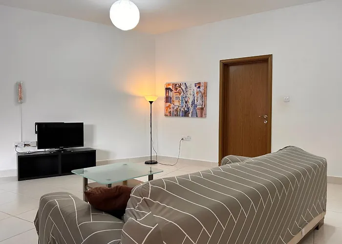 Claureece Court Mgarr *